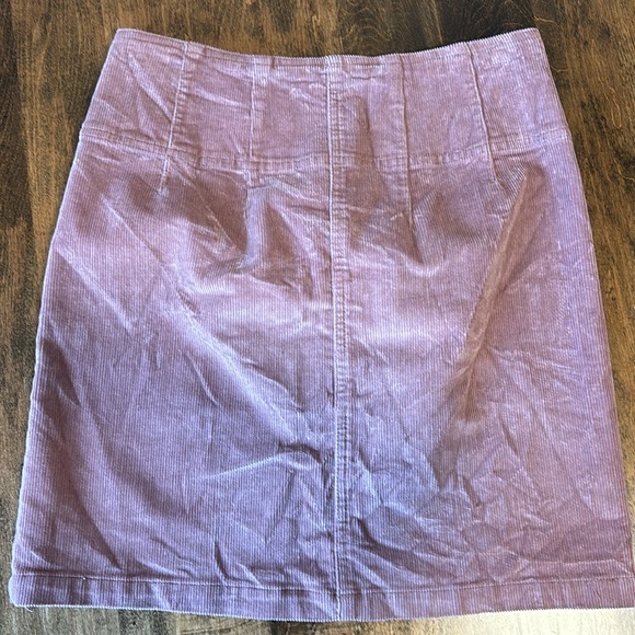 Wild fable skirt. - Picture 3 of 5